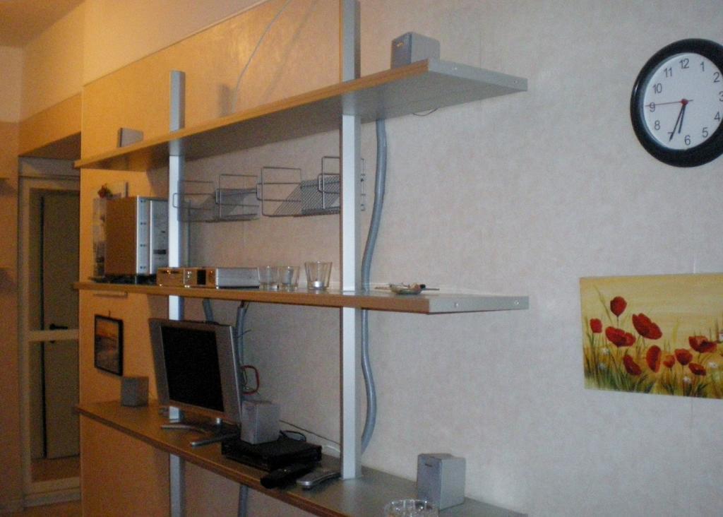 Apartment Melozzo ميلان الغرفة الصورة