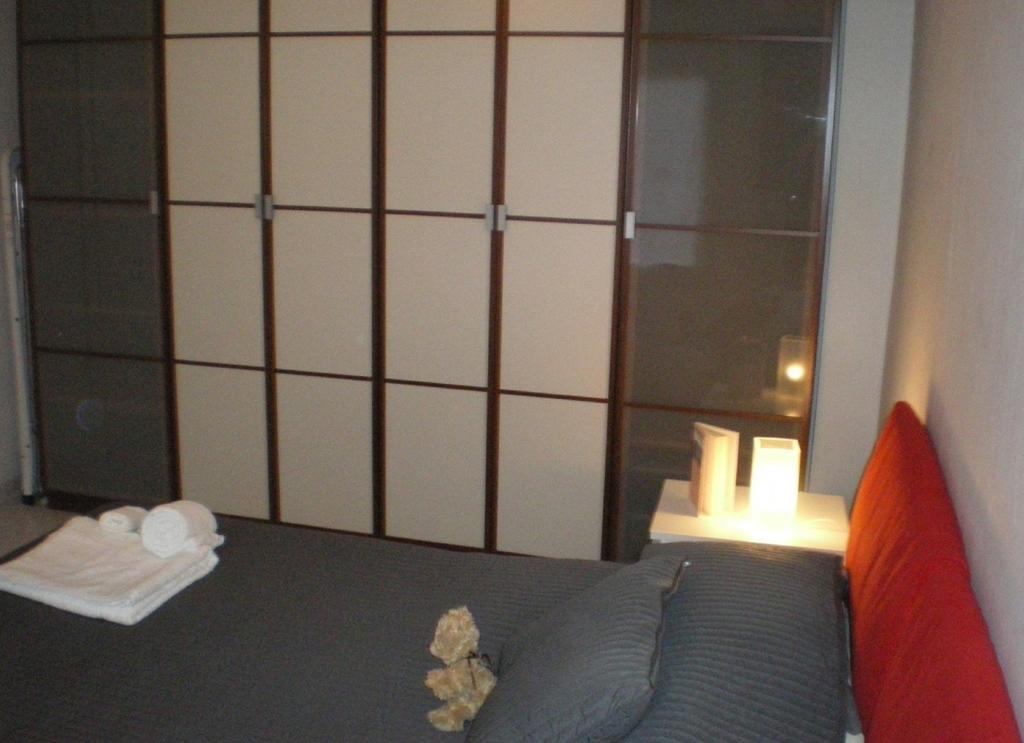 Apartment Melozzo ميلان الغرفة الصورة